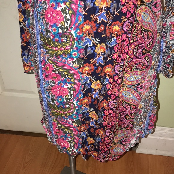 Dress - Picture 3 of 6